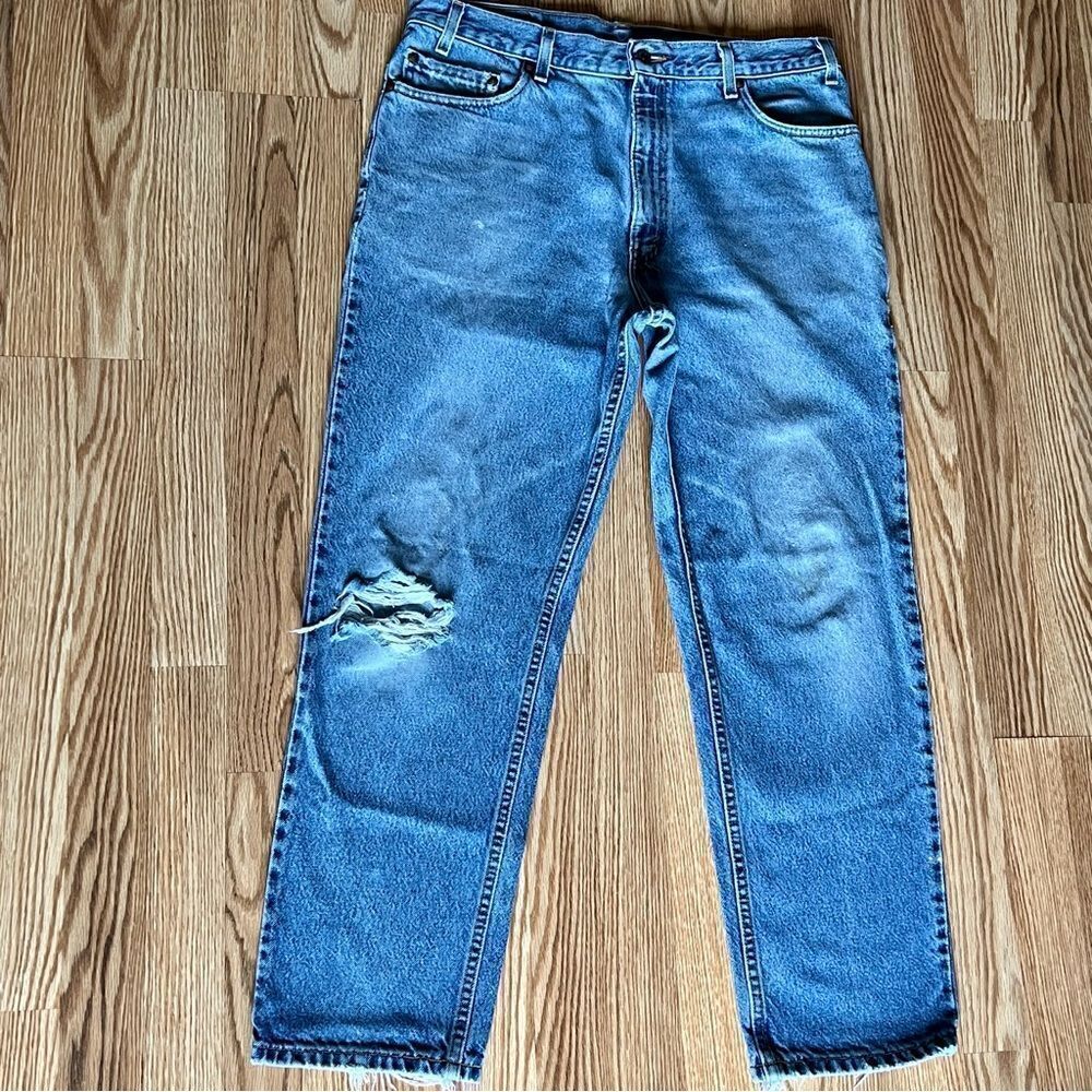 VINTAGE Levi’s 540 Brown Tab Relaxed Fit Jeans. - Picture 2 of 16